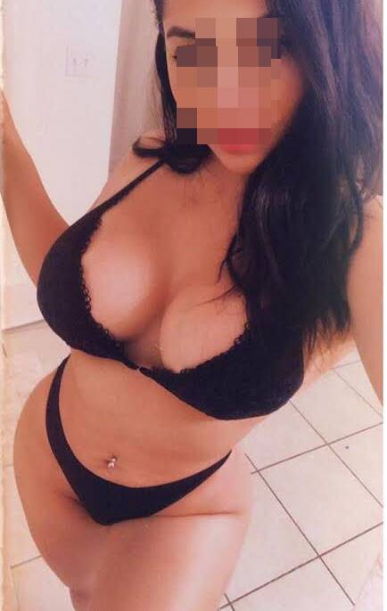 Vip Escort Bayan Esma İle Tutkunun Sıcaklığını Hissedin