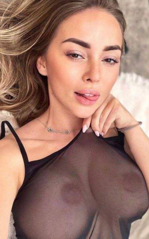 Vip Escort Bayan Gül İle Şehvetli Bir Deneyim Yaşayın